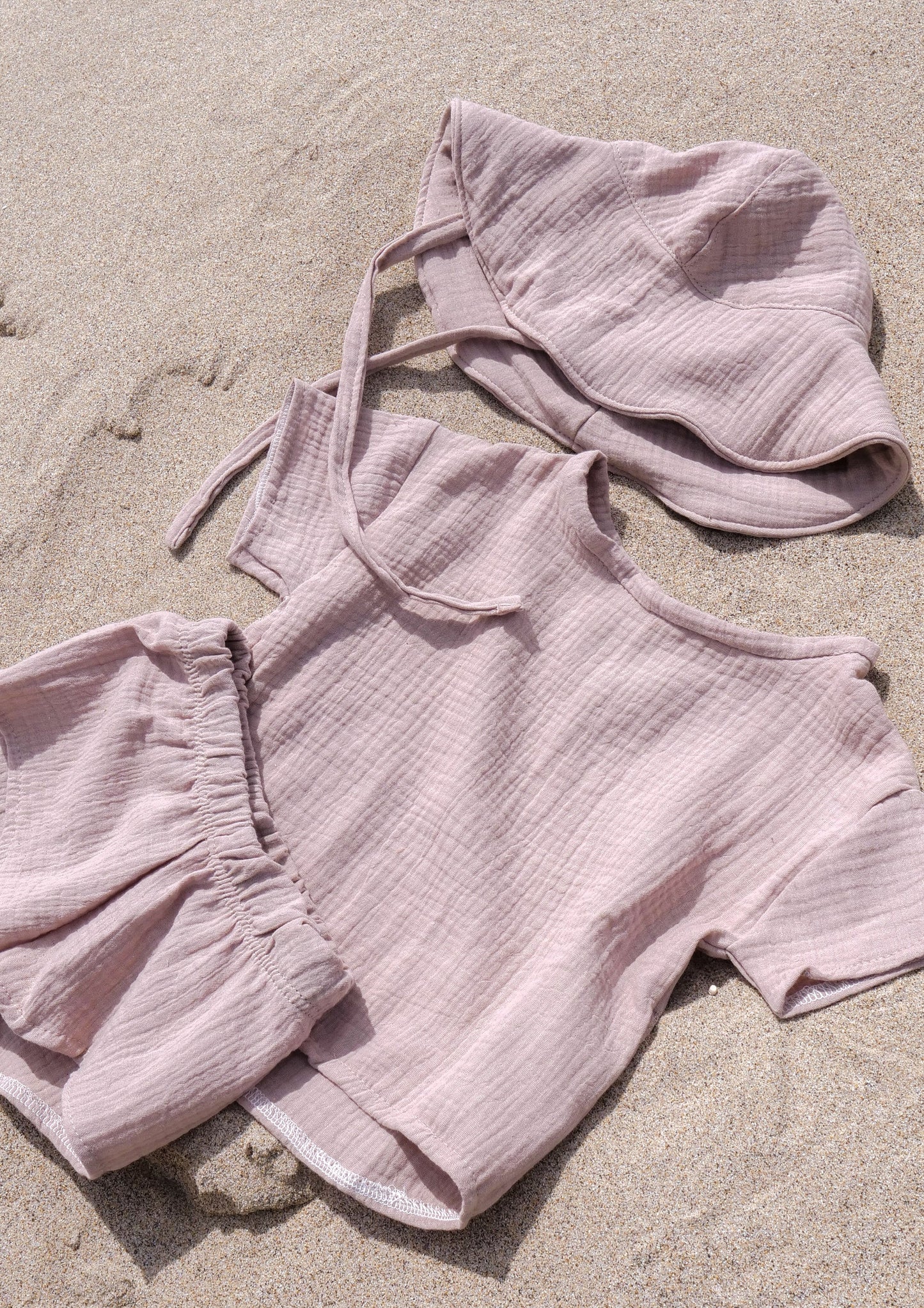 Musselin Sommer Set - Oversized Shirt, Shorts & Sonnenhut bis Gr. 80