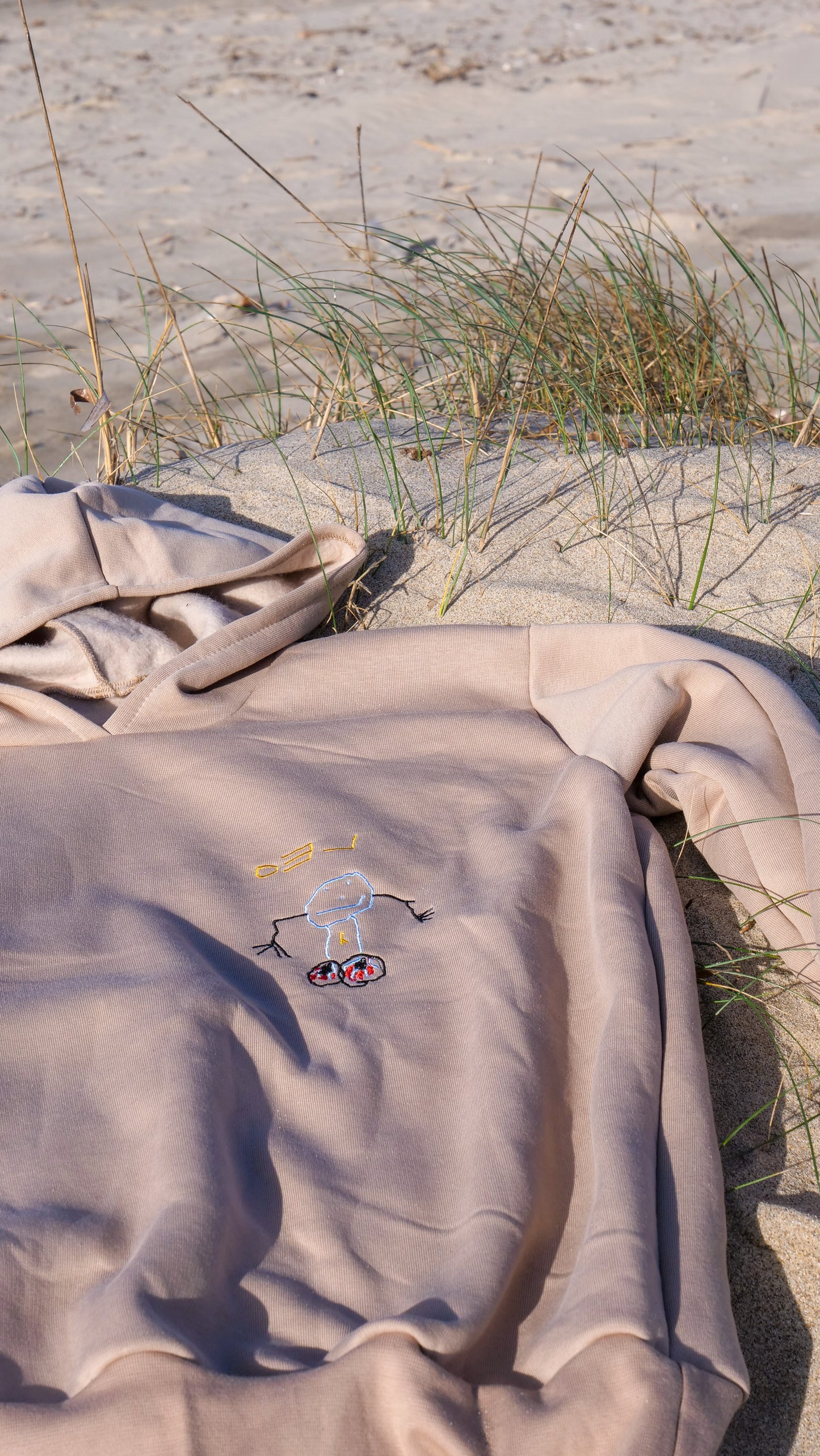 Damen Hoodie bestickt mit Kinderzeichnung