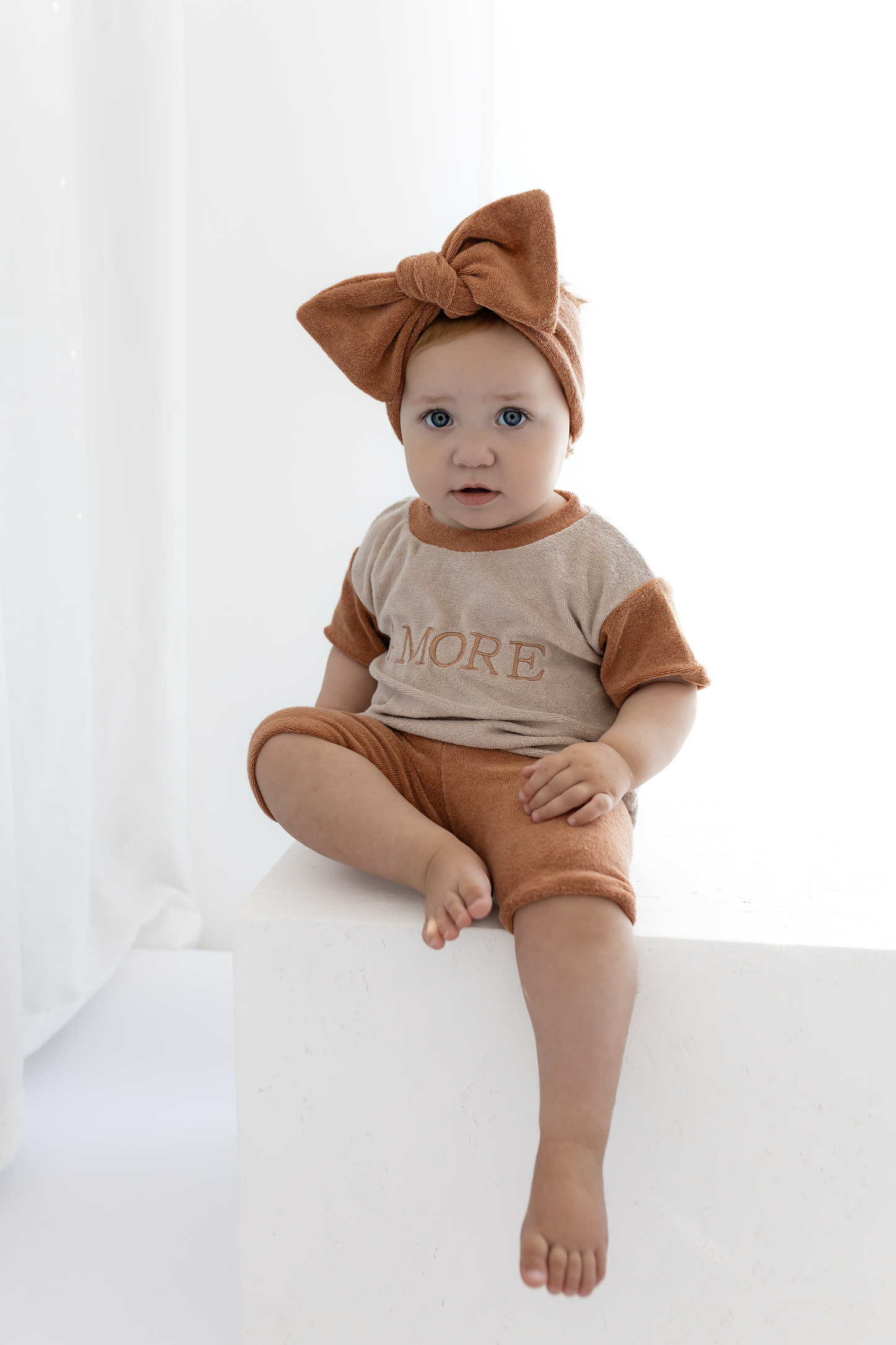 Set Amore Shirt two-tone & Radlerhose aus Frottee