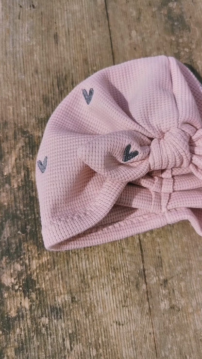 Waffle-Knit Turbanmütze Tulip mit Herz-Stickerei