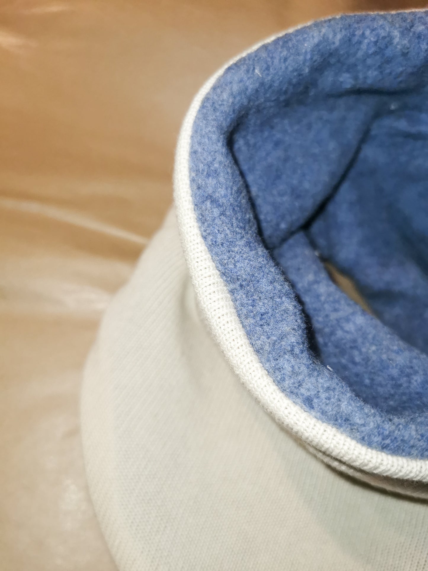 Feinstrick Dreiecks-Loopschal für Mama mit Bio-Baumwollfleece gefüttert