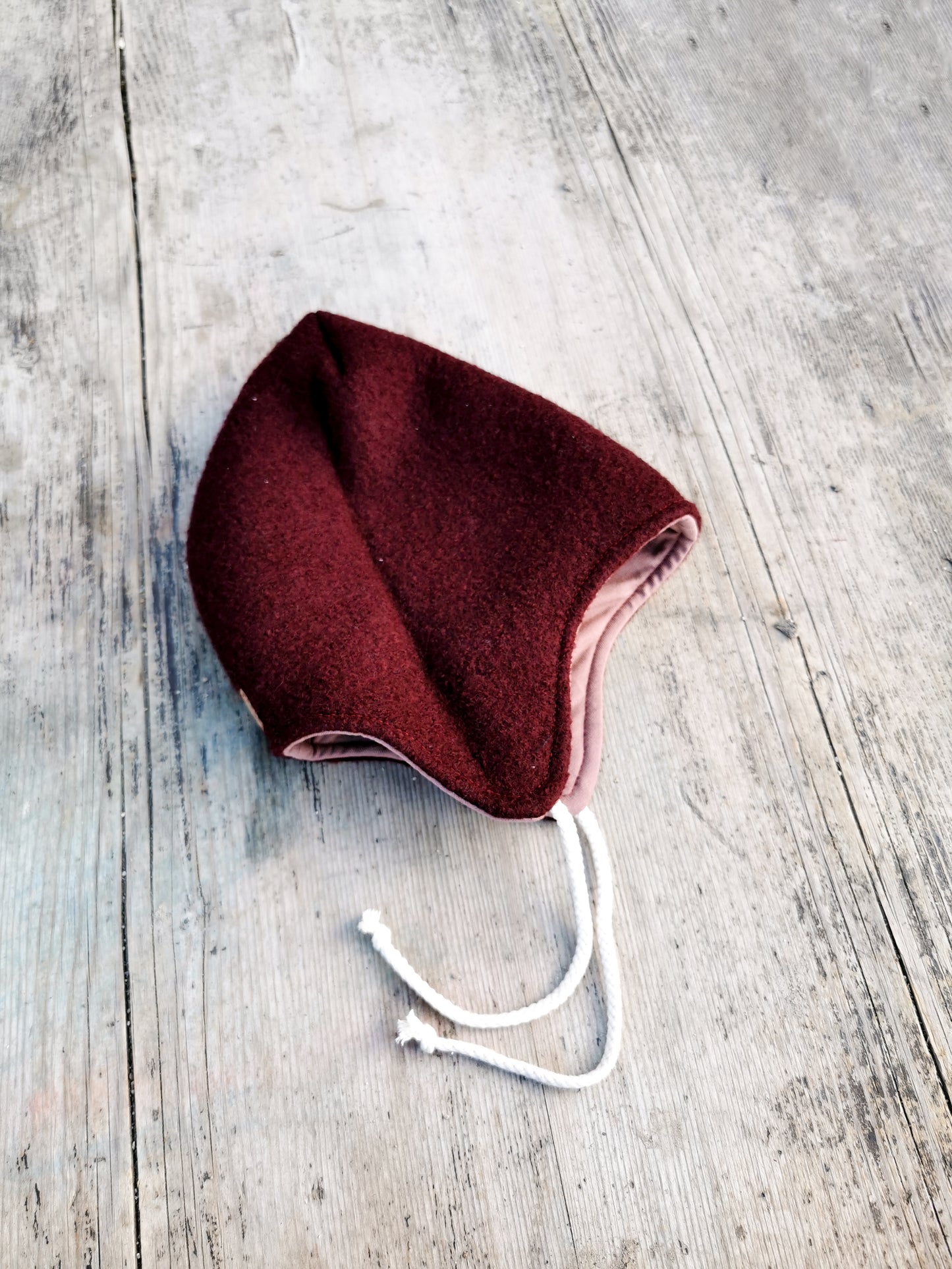 Wollwalk Zwergenmütze gefüttert mit French Terry