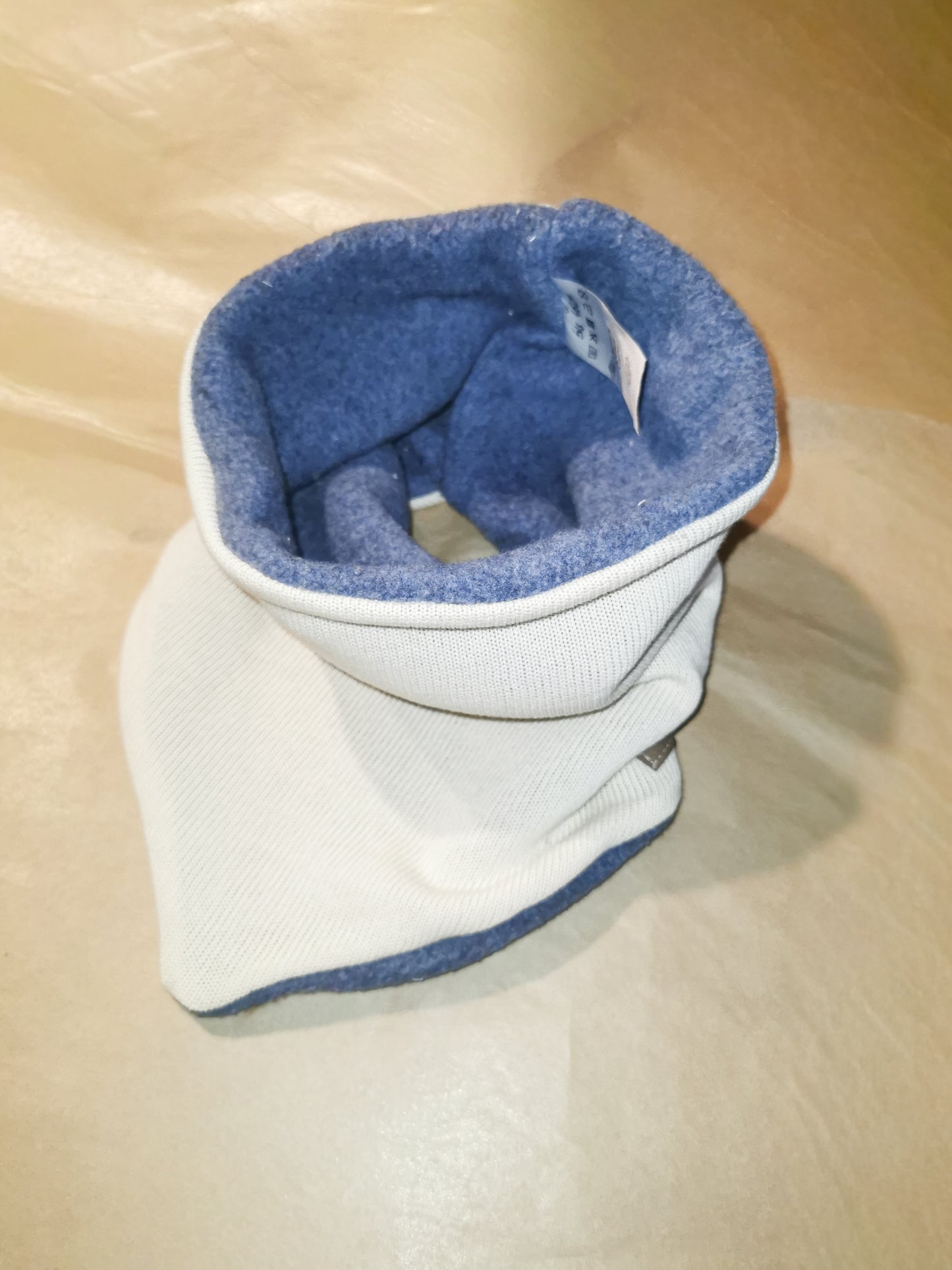 Feinstrick Dreiecks-Loopschal für Mama mit Bio-Baumwollfleece gefüttert