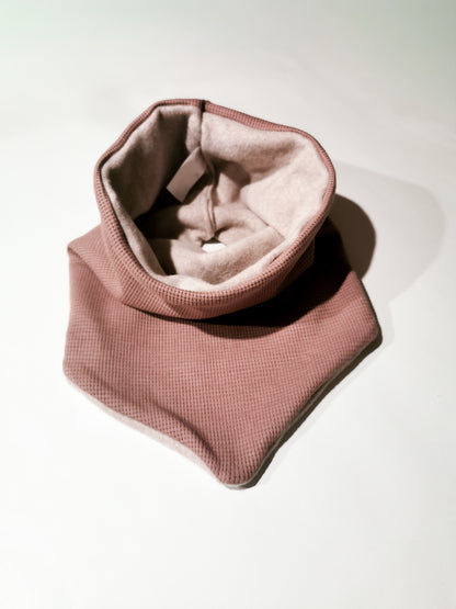 Feinstrick Dreiecks-Loopschal für Mama mit Bio-Baumwollfleece gefüttert