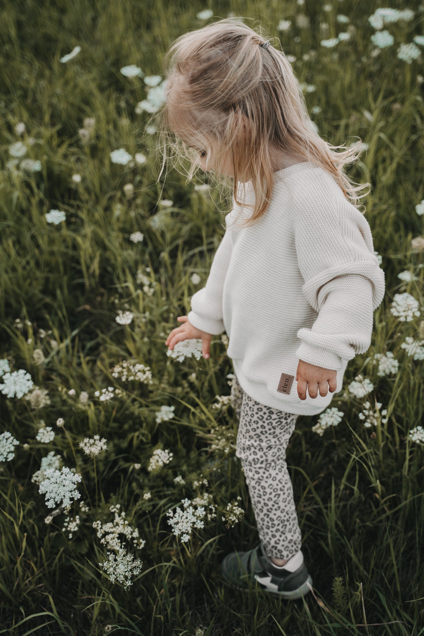 Oversized Pullover aus Wellenstrick