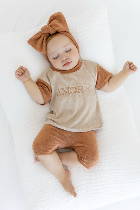 Set Amore Shirt two-tone & Radlerhose aus Frottee