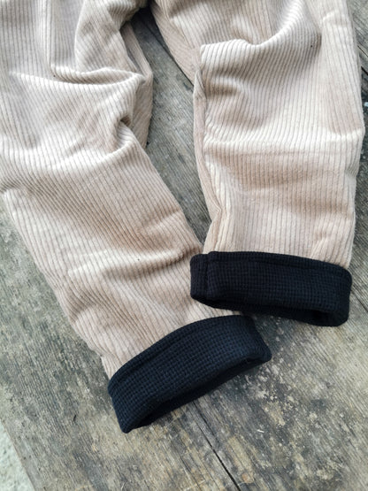 Cordhose leicht gefüttert mit Waffle-Knit Jersey