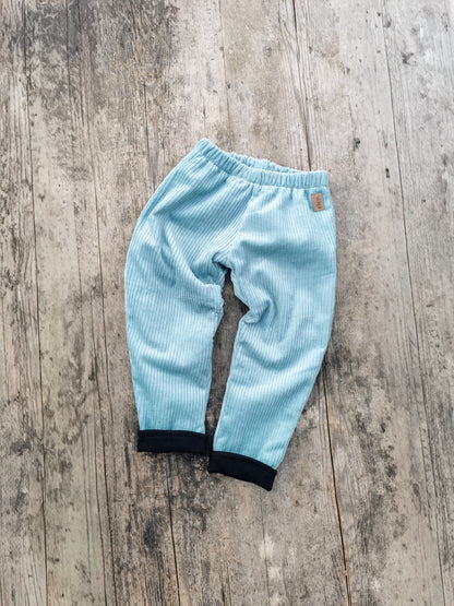 Cordhose leicht gefüttert mit Waffle-Knit Jersey