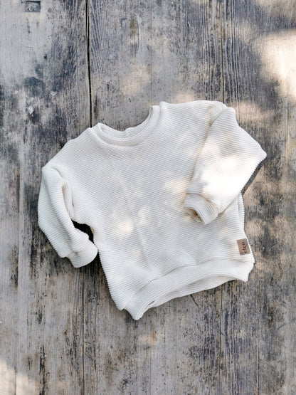 Oversized Pullover aus Wellenstrick