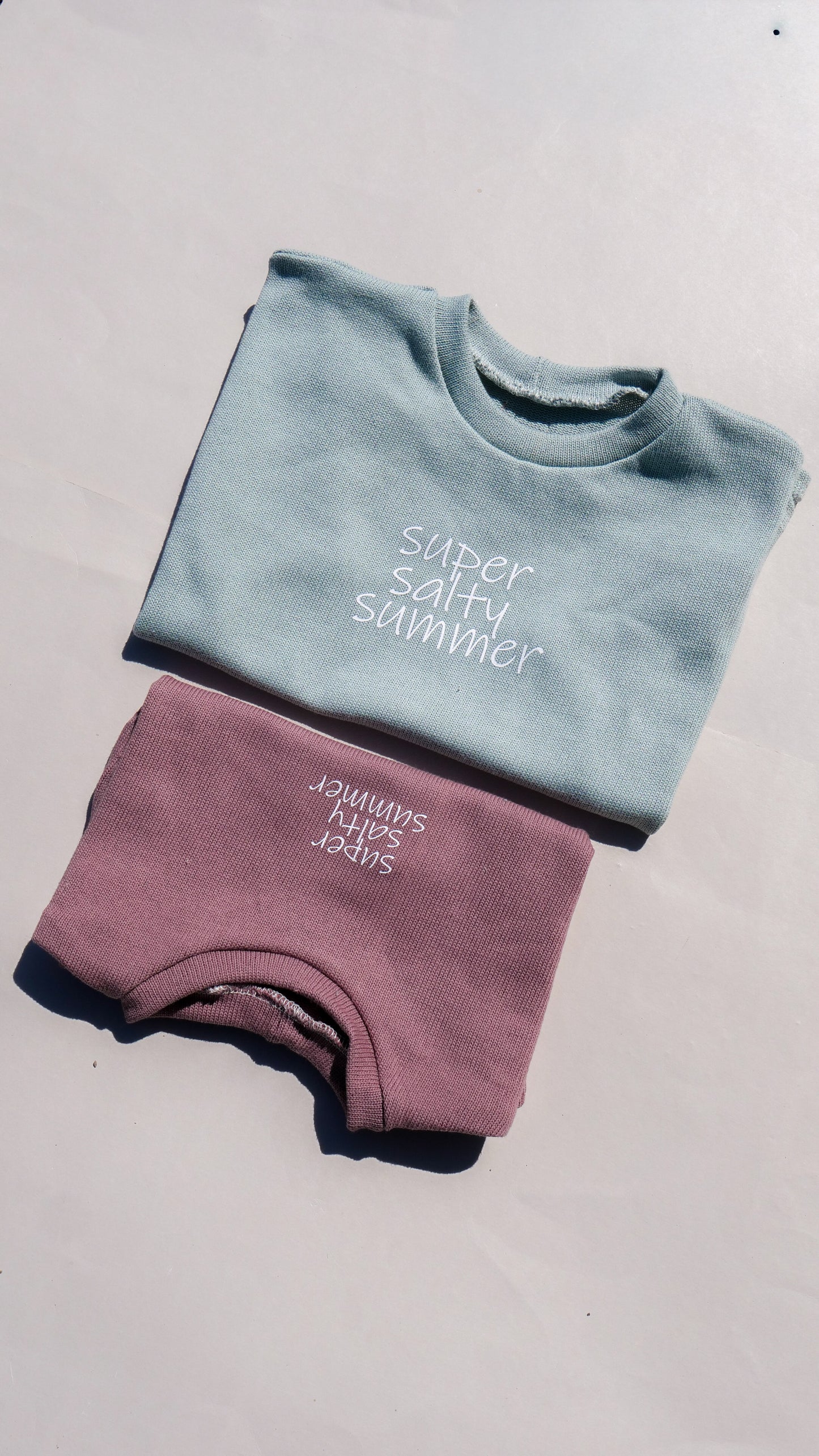 super salty summer Oversized Shirt aus Feinstrick