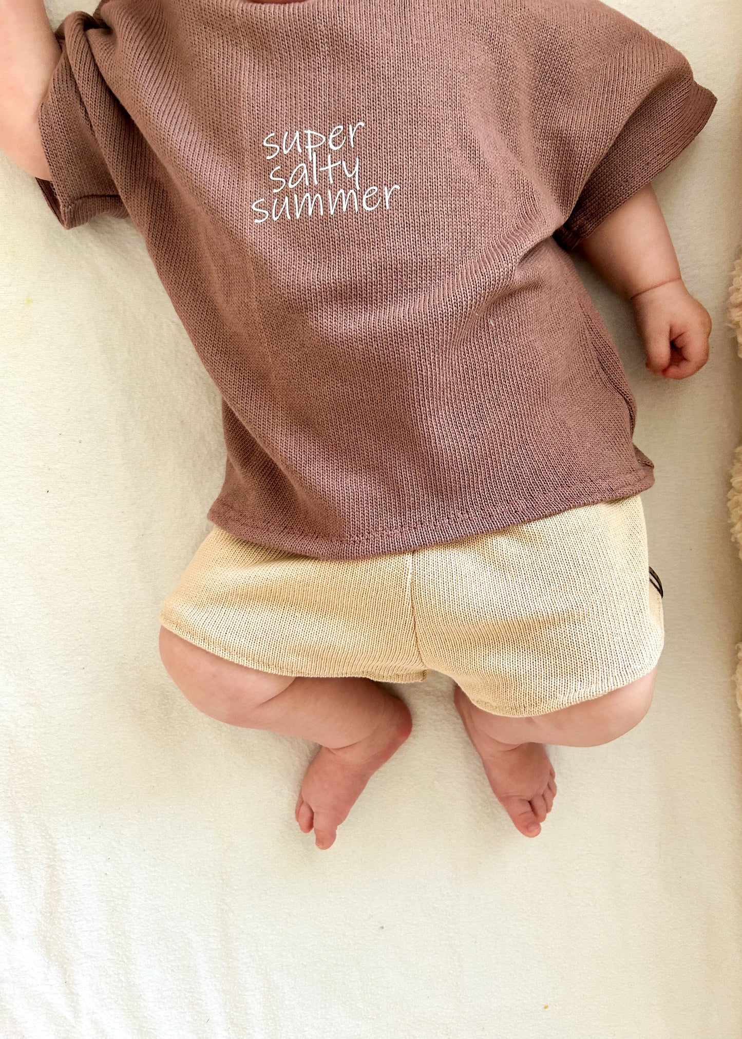 super salty summer Set Shorts & Oversized Shirt aus Feinstrick