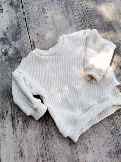 Oversized Pullover aus Wellenstrick