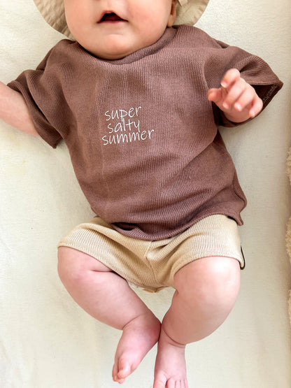 super salty summer Set Shorts & Oversized Shirt aus Feinstrick