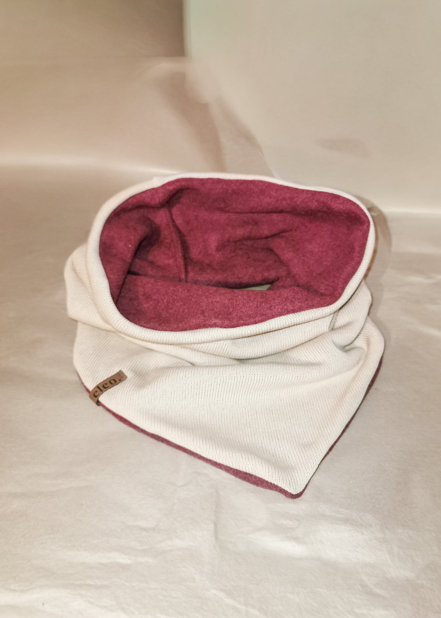 Feinstrick Dreiecks-Loopschal für Mama mit Bio-Baumwollfleece gefüttert